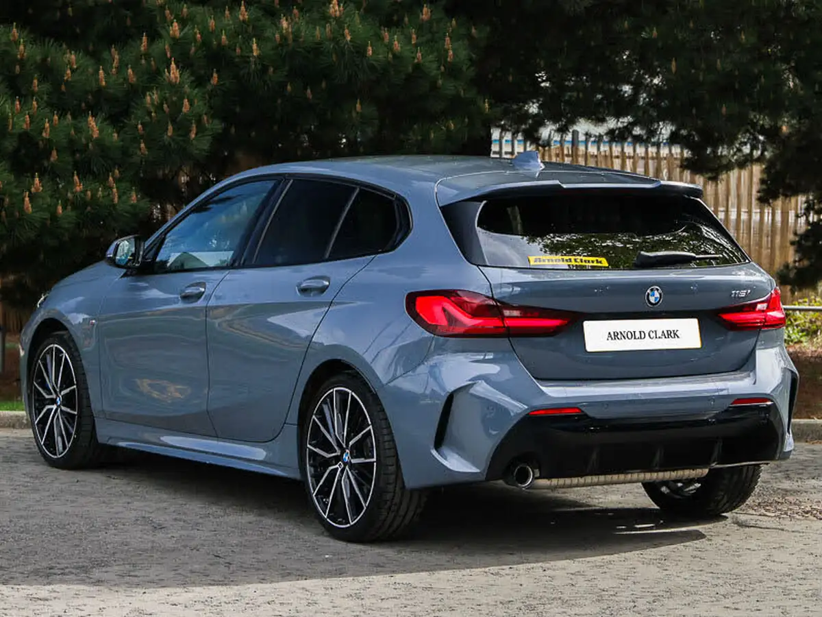 2024-bmw-1-series-15-118i-m-sport-lcp-big-1