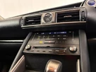 2017-lexus-is-300h-25-sport-small-37