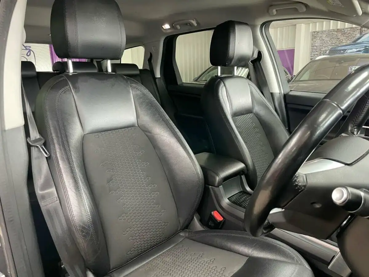 2018-land-rover-discovery-sport-20td4-se-182ps-big-22