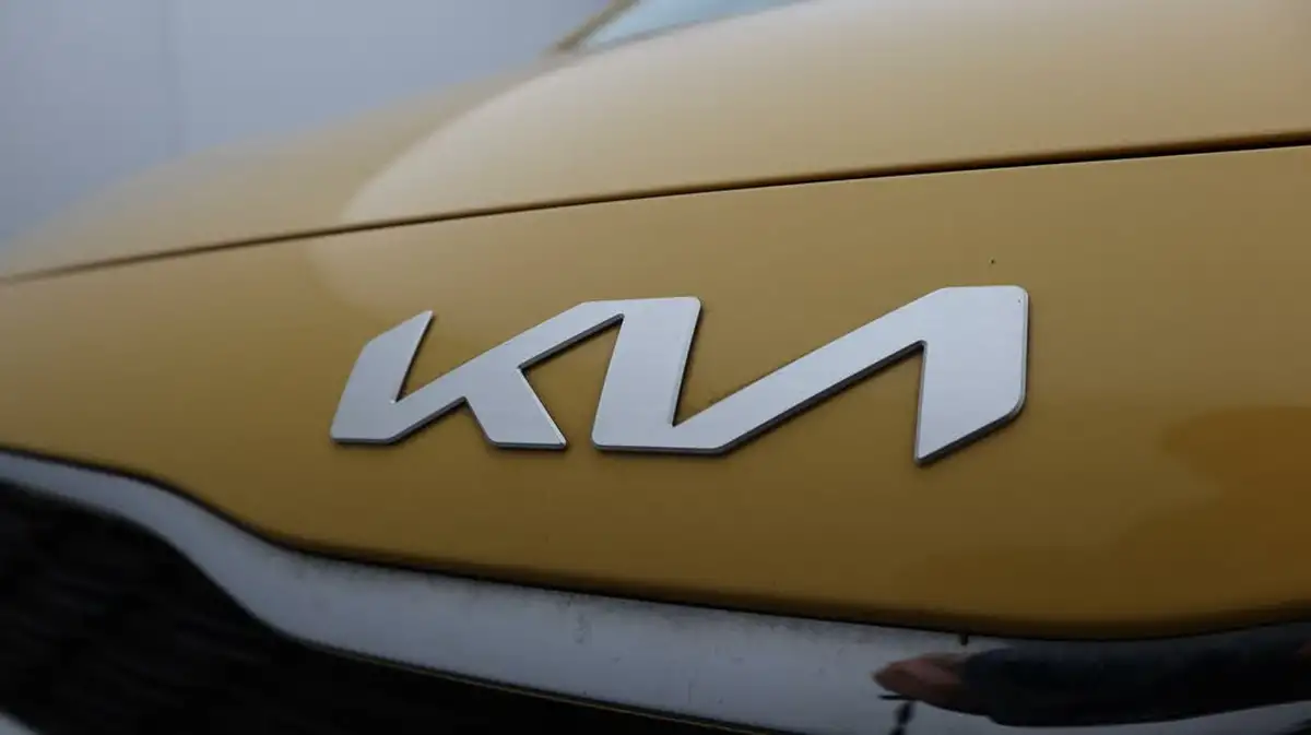 2021-kia-picanto-10-2-big-20