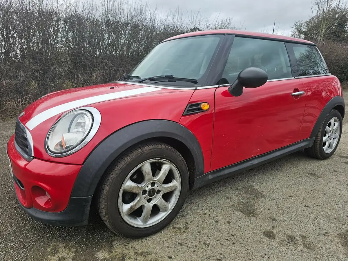 2012-mini-cooper-16-first-big-2