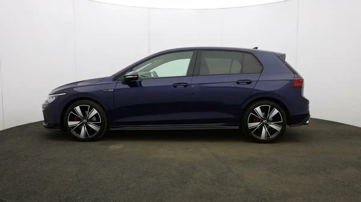 2023-volkswagen-golf-20tdi-gtd-big-3