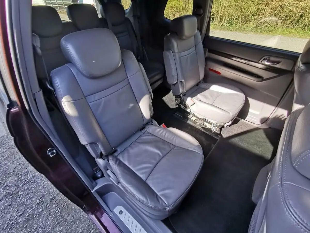 2017-kgm-ssangyong-turismo-22td-elx-big-37