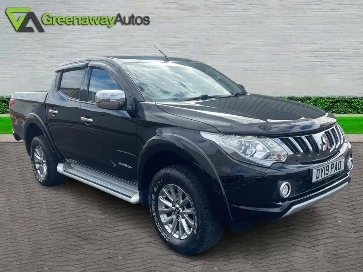 2019-mitsubishi-l200-24di-d-warrior-eu6b-auto-big-3