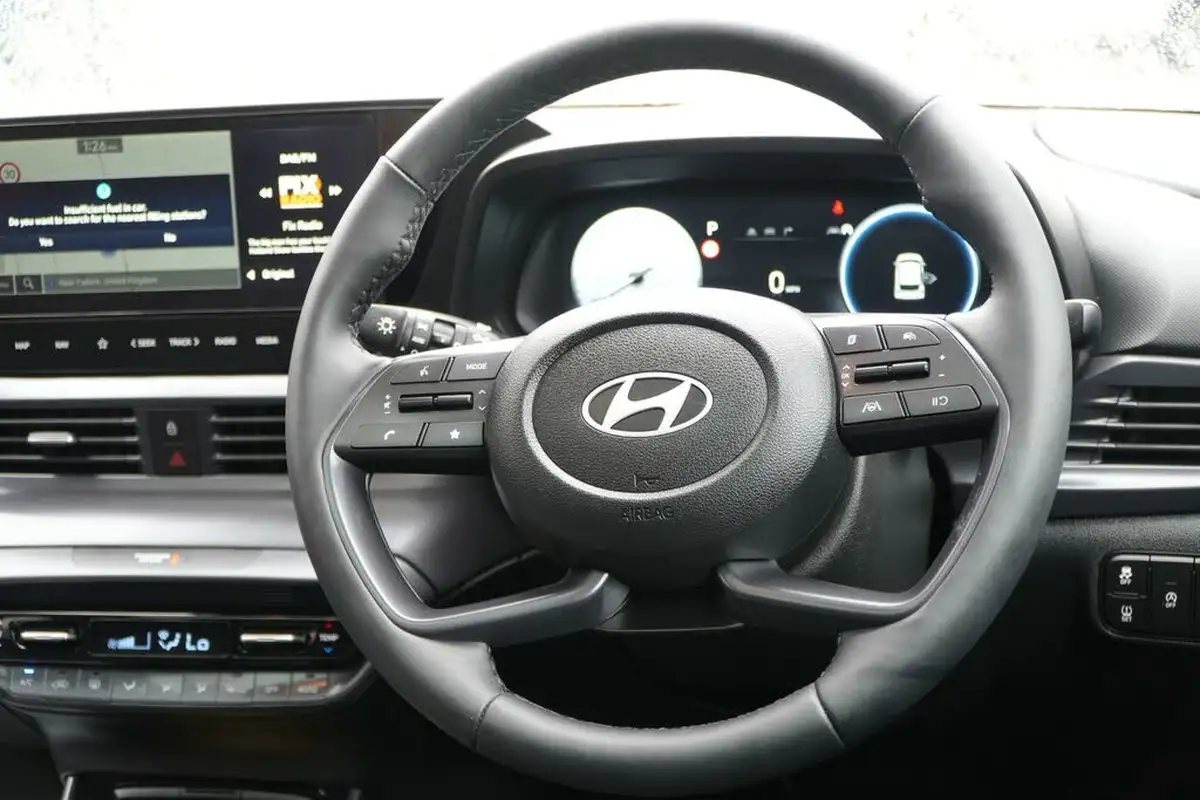 2024-hyundai-i20-10-t-gdi-ultimate-dct-big-62