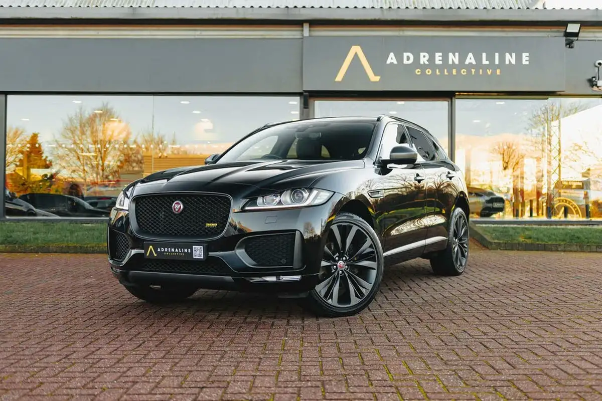2020-jaguar-f-pace-30td-300-sport-big-0