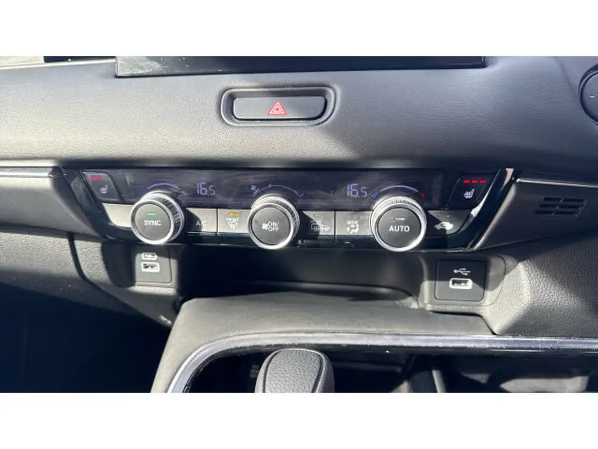 2022-honda-hr-v-15-i-mmd-advance-big-24