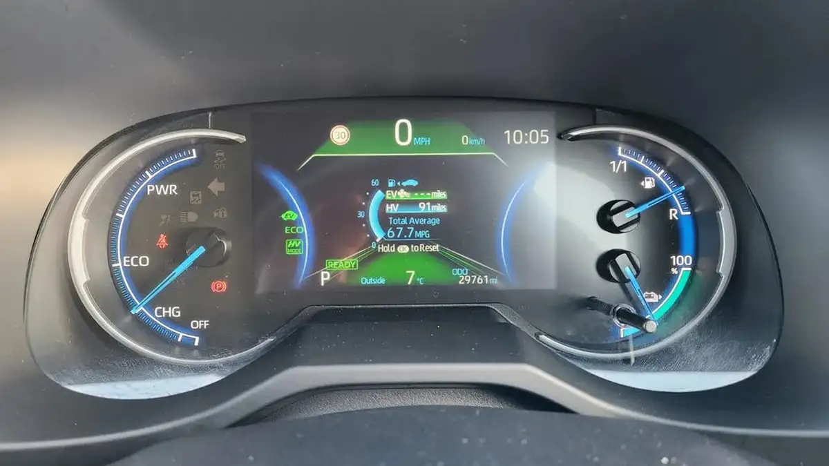 2021-toyota-rav4-25-vvt-i-dynamic-302bhp-plug-in-big-10
