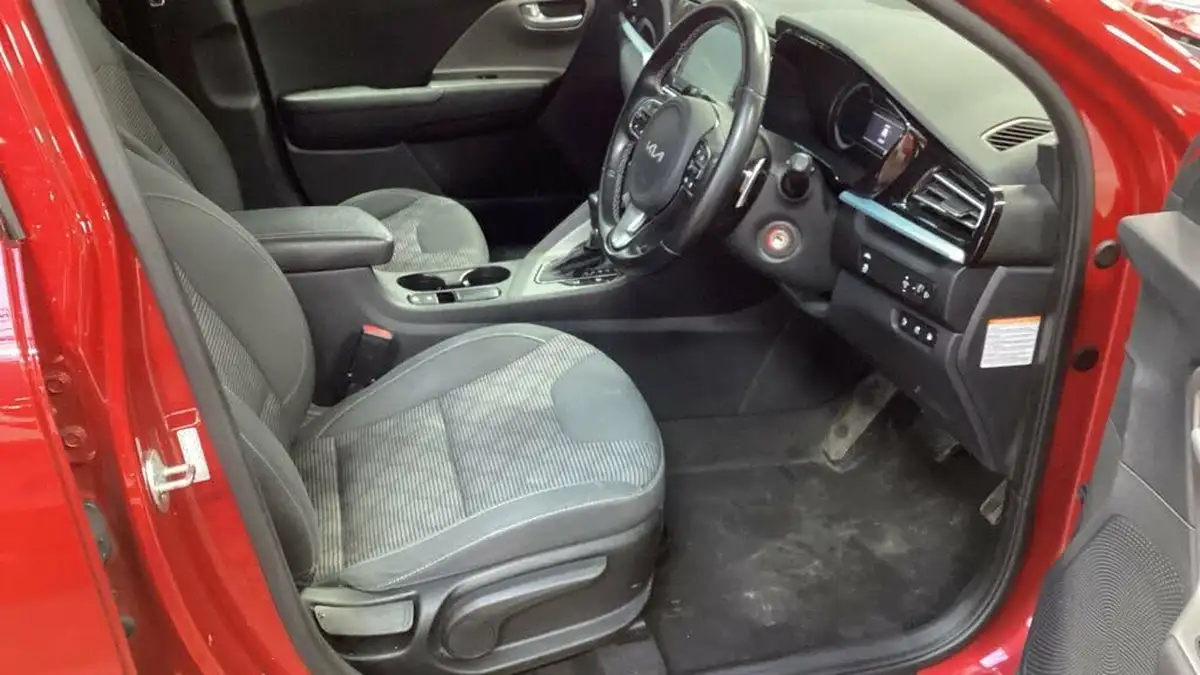 2022-kia-niro-16-gdi-phev-2-big-6