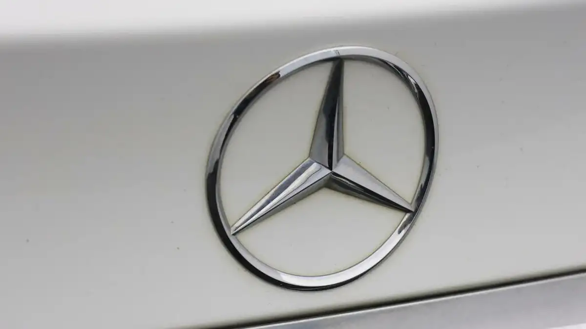 2019-mercedes-benz-gla-class-16-gla-180-urban-edition-7g-dct-big-19