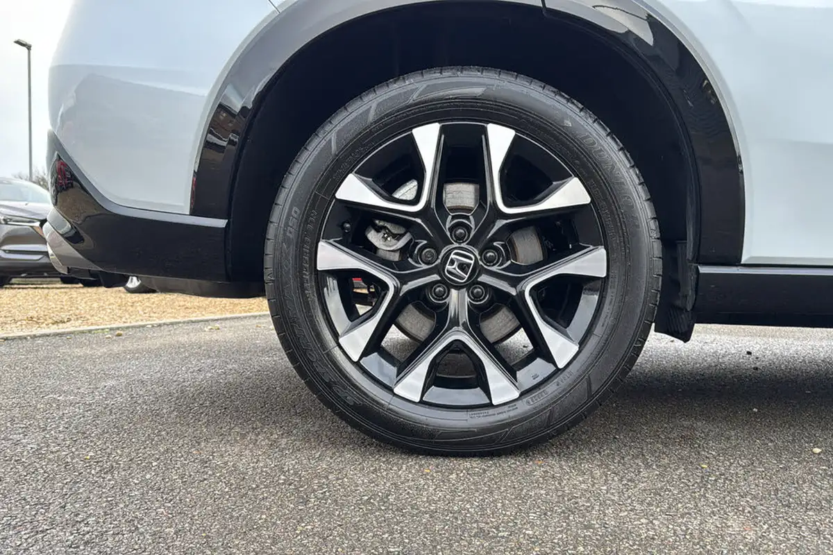 2024-honda-zr-v-20-i-mmd-advance-big-6