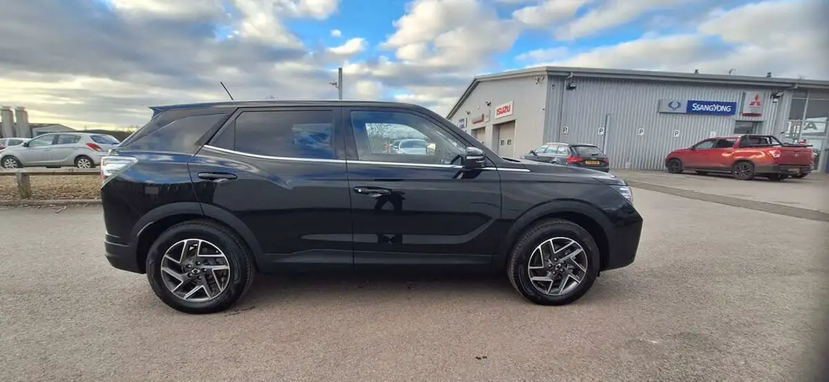 2023-kgm-ssangyong-korando-e-motion-e-ultimate-190ps-big-11