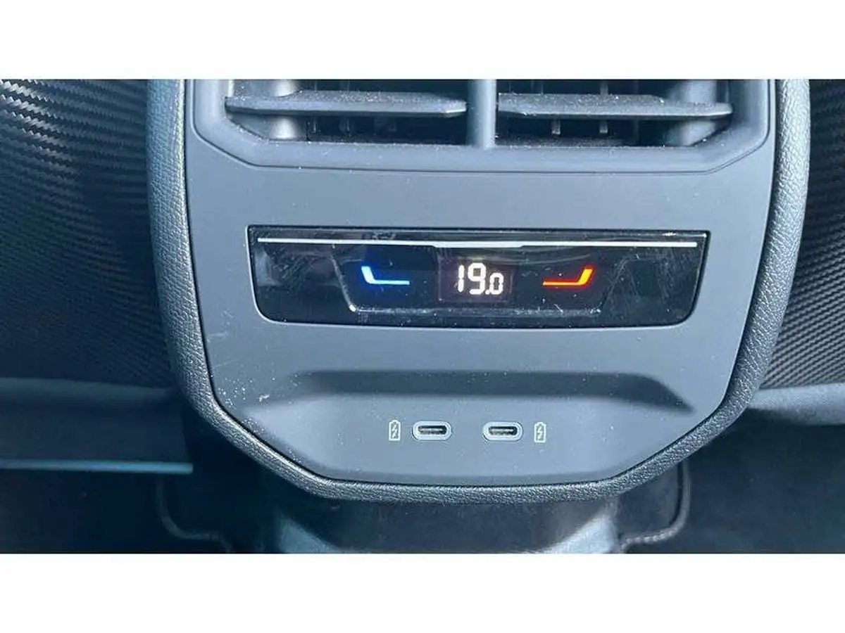 2024-cupra-formentor-15-e-hybrid-vz-first-edition-big-12