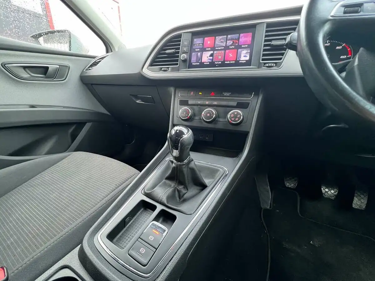 2020-seat-leon-16tdi-se-dynamic-estate-big-31