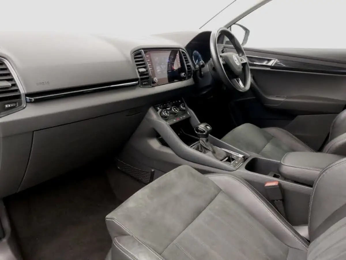 2019-skoda-karoq-15-tsi-se-l-dsg-big-4
