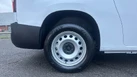 2024-peugeot-partner-15-bluehdi-professional-long-100pseu6d-crew-small-15