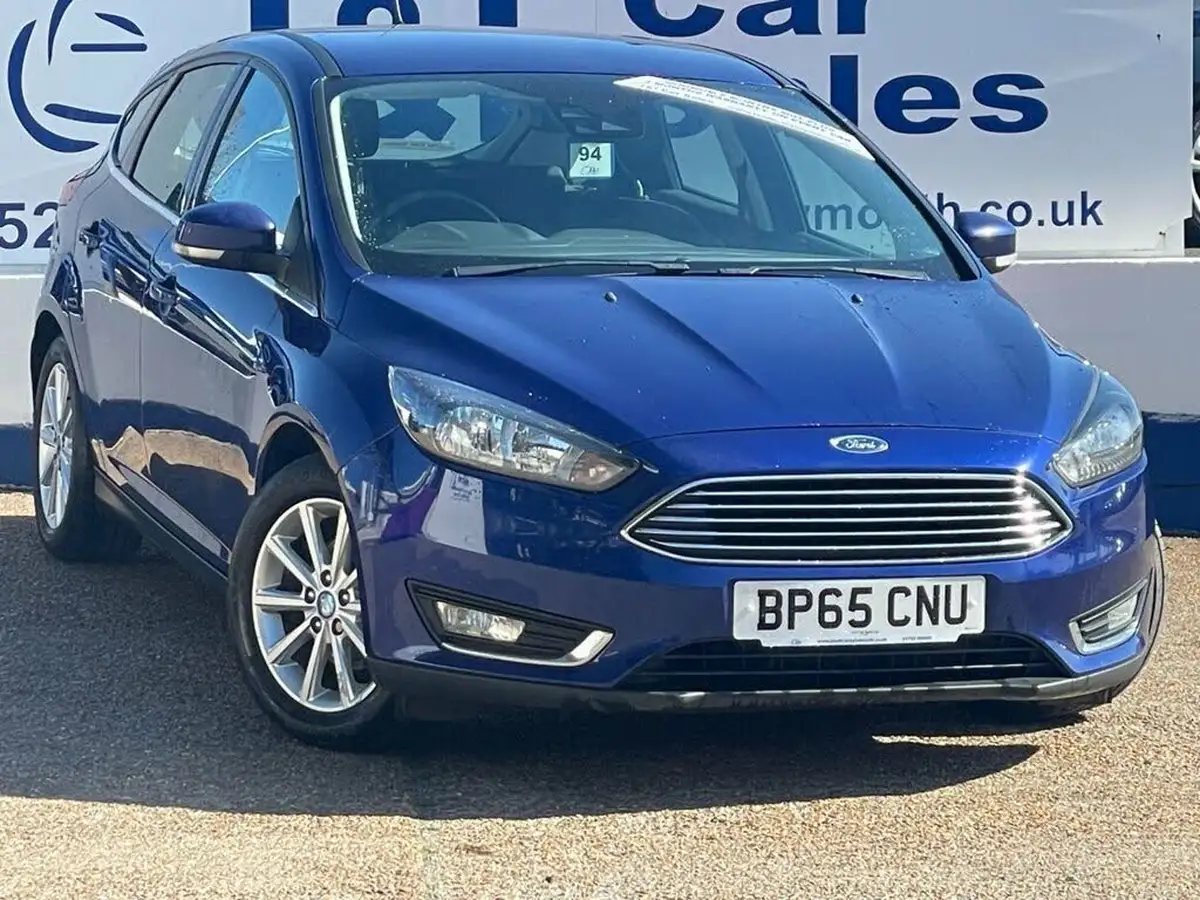 2016-ford-focus-15tdci-titanium-hatchback-big-0