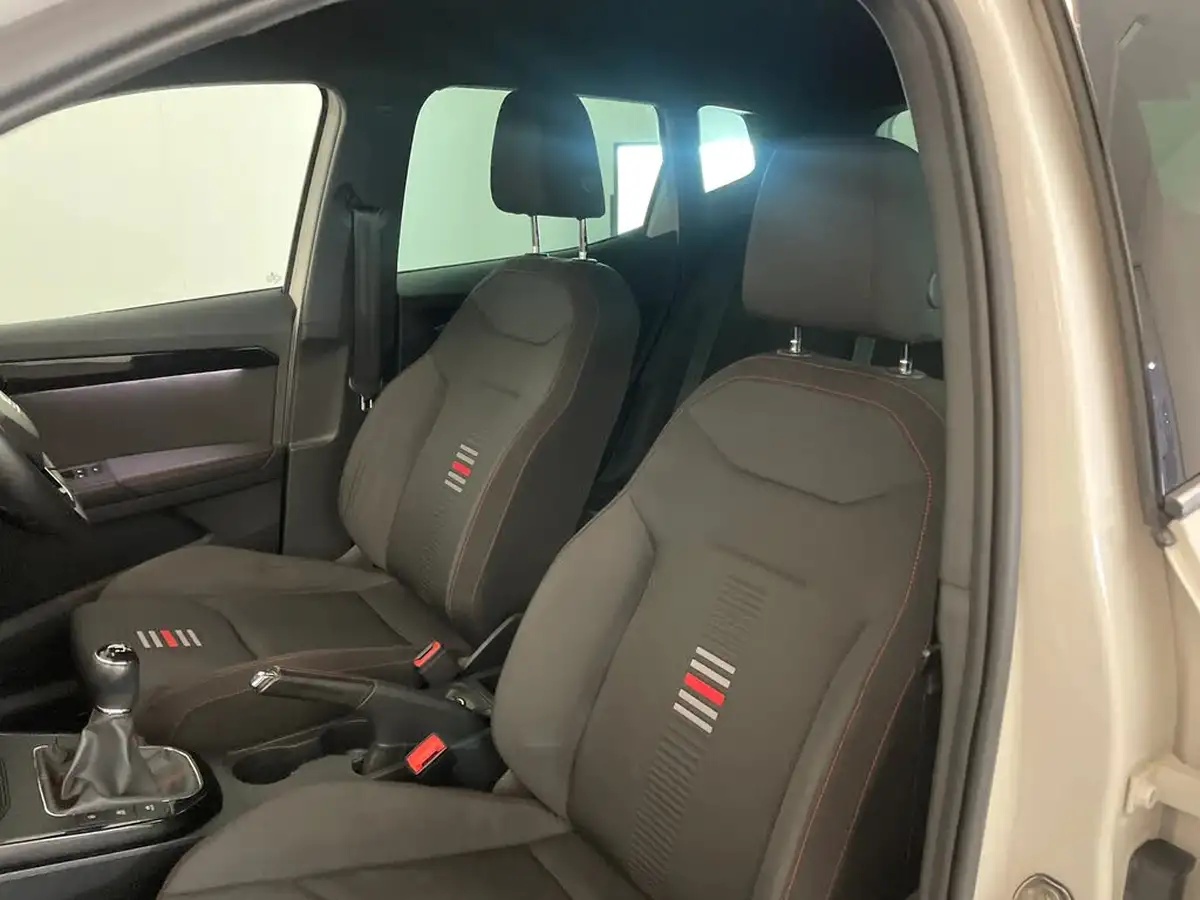 2018-seat-arona-10-tsi-fr-big-34