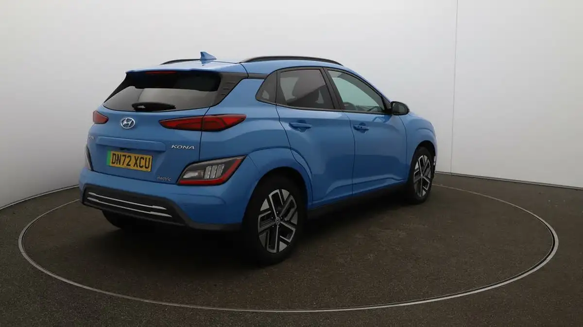 2022-hyundai-kona-e-premium-204ps-64kwh-7kw-obc-big-7