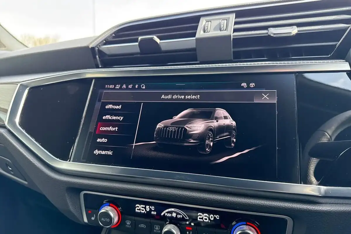 2025-audi-q3-15-35-tfsi-black-edition-station-wagon-s-tronic-big-51