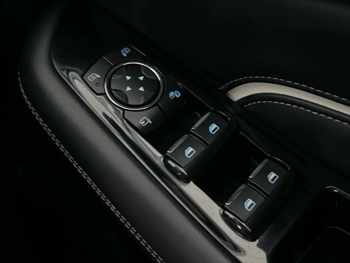 2018-ford-edge-20tdci-vignale-210ps-powershift-big-33