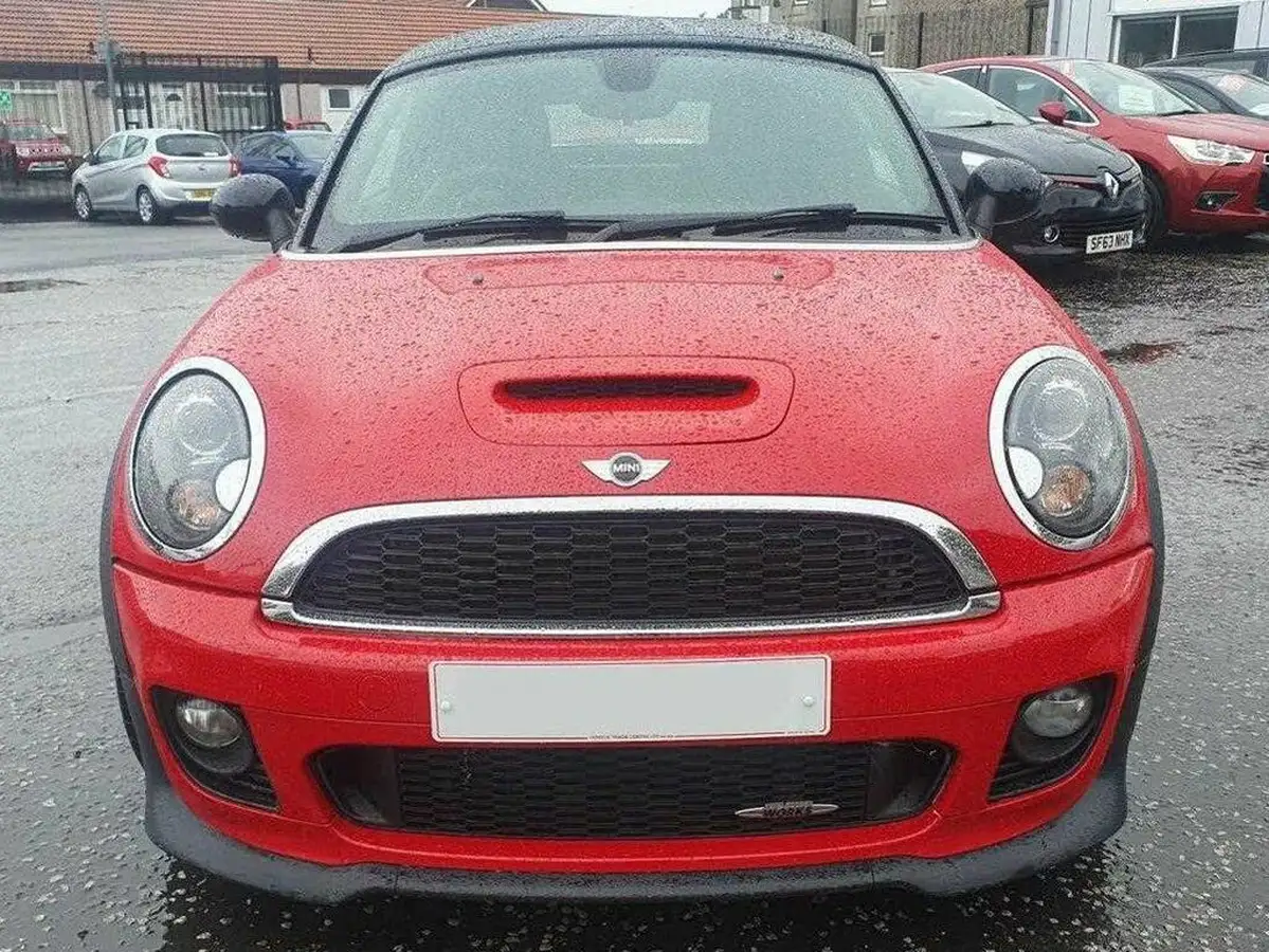 2012-mini-cooper-16-john-cooper-works-chili-coupe-3d-big-1