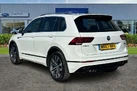 2017-volkswagen-tiguan-20-tsi-r-line-dsg-small-1