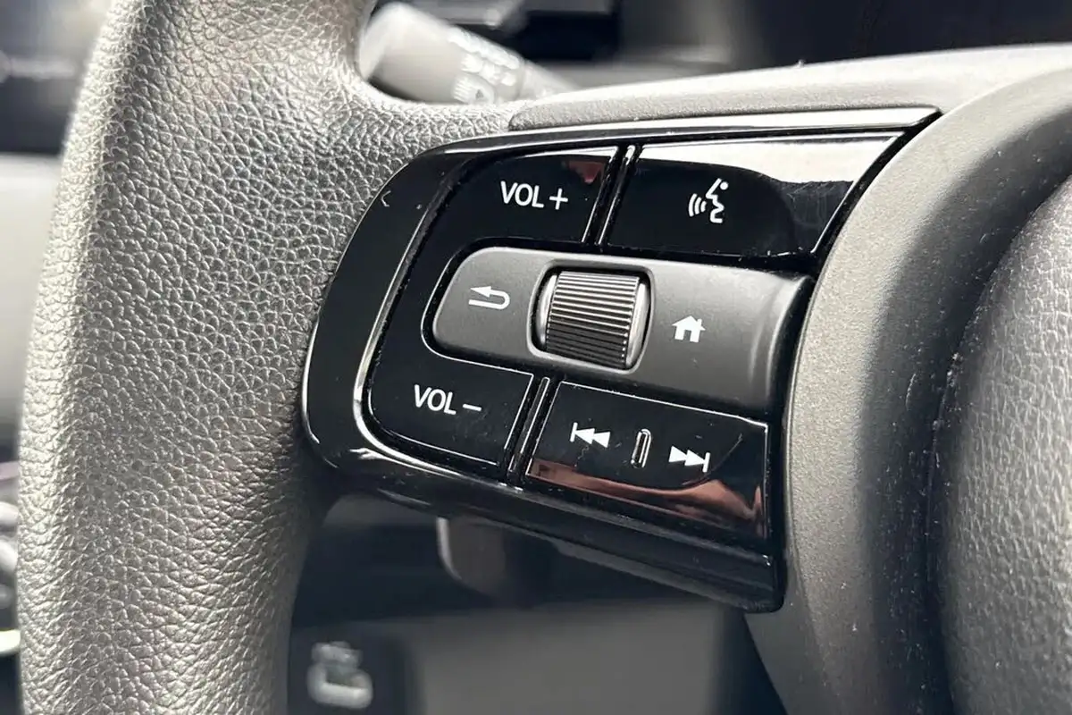2022-honda-hr-v-15-i-mmd-elegance-big-26