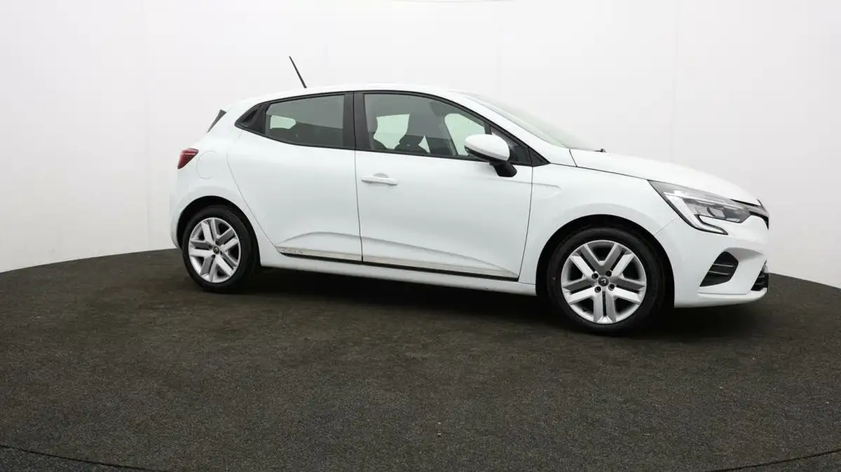 2021-renault-clio-10-sce-play-75bhp-big-36