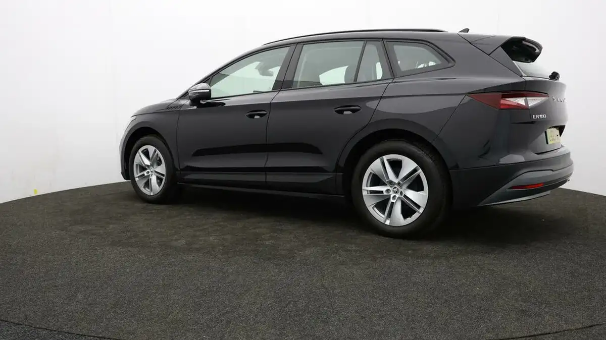2023-skoda-enyaq-e-60-big-65