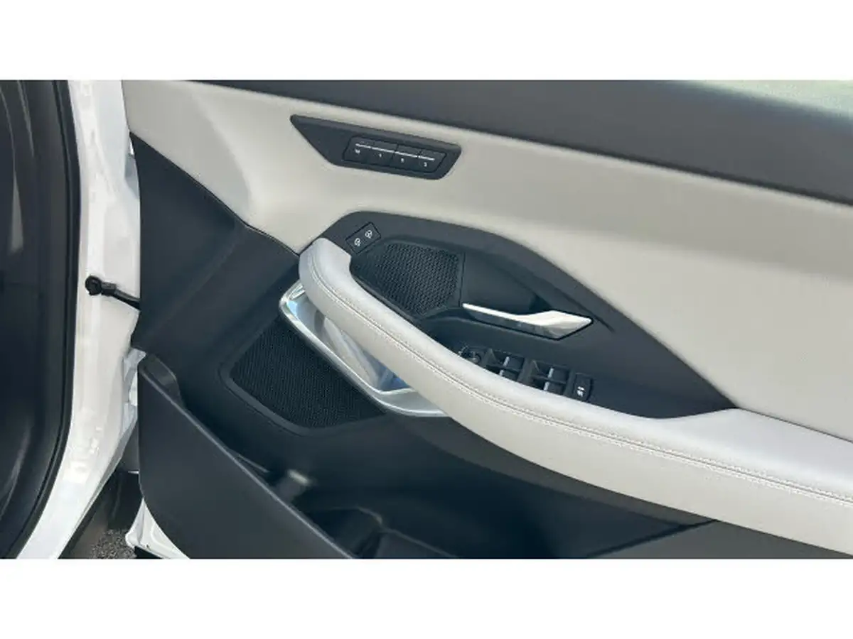2024-jaguar-e-pace-20-d200-r-dynamic-s-big-20