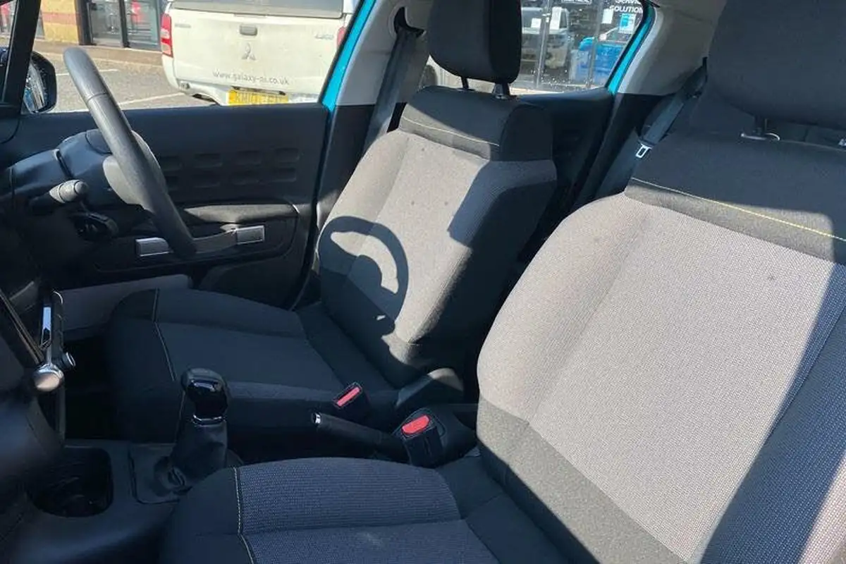 2021-citroen-c3-12-puretech-sense-big-18
