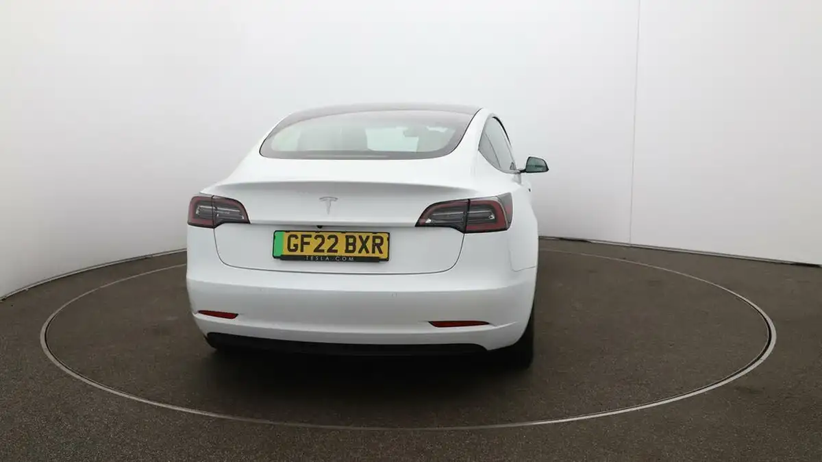 2021-tesla-model-3-e-standard-plus-big-6