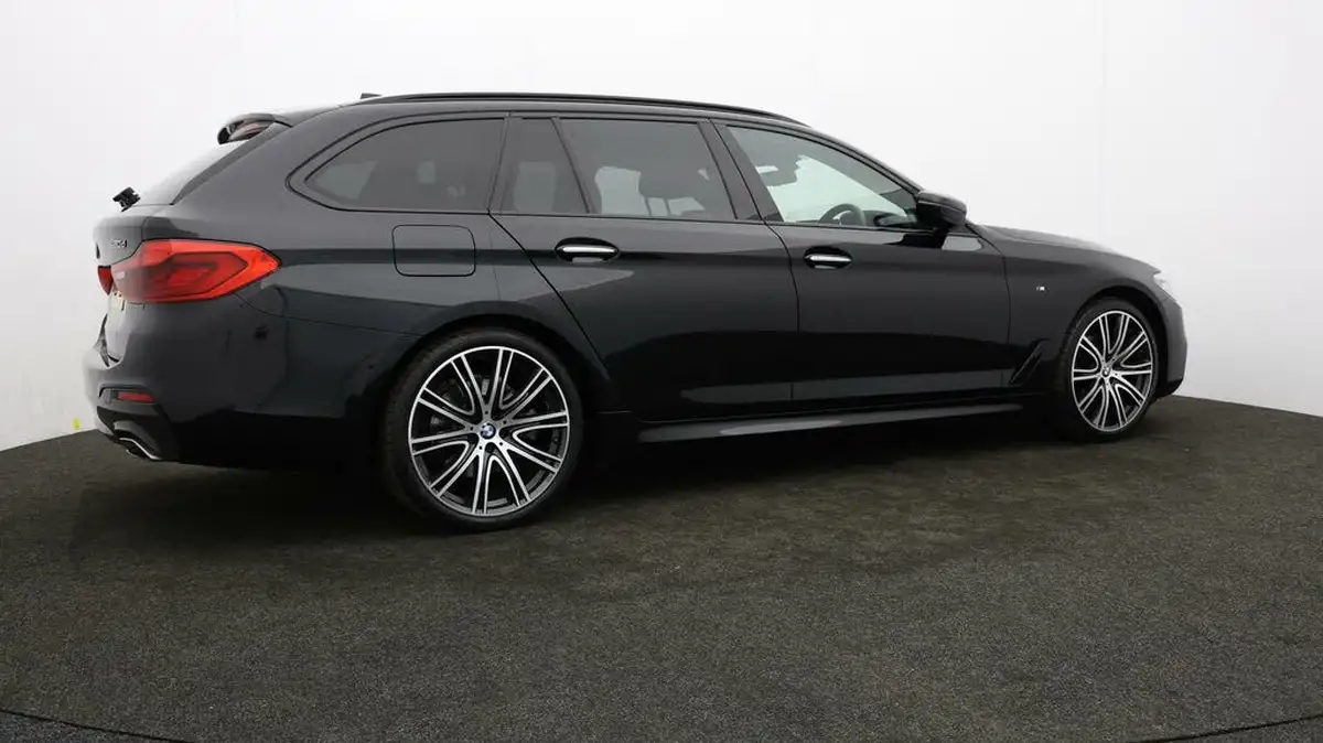 2018-bmw-5-series-20td-520d-m-sport-188bhp-xdrive-touring-5d-big-27