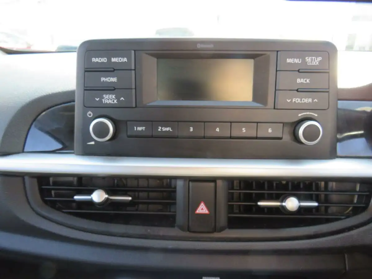 2020-kia-picanto-125-2-big-15