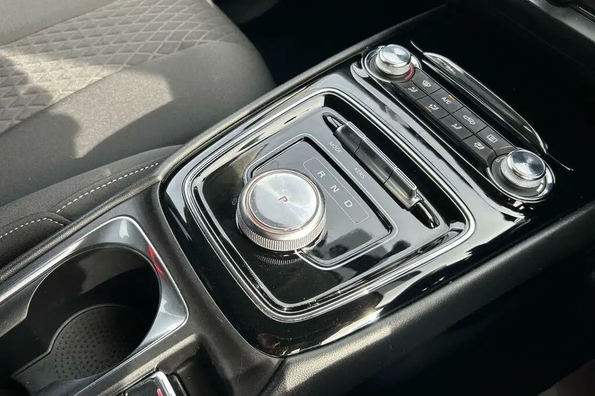 2021-mg-mg5-e-excite-ev-big-29