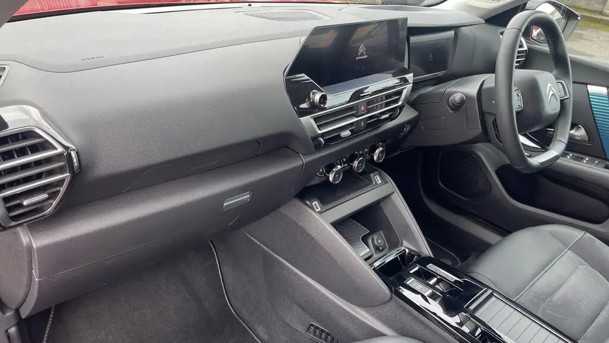 2022-citroen-c4-e-shine-plus-big-9