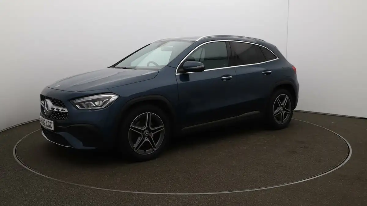 2022-mercedes-benz-gla-class-13-gla-200-amg-line-premium-big-59