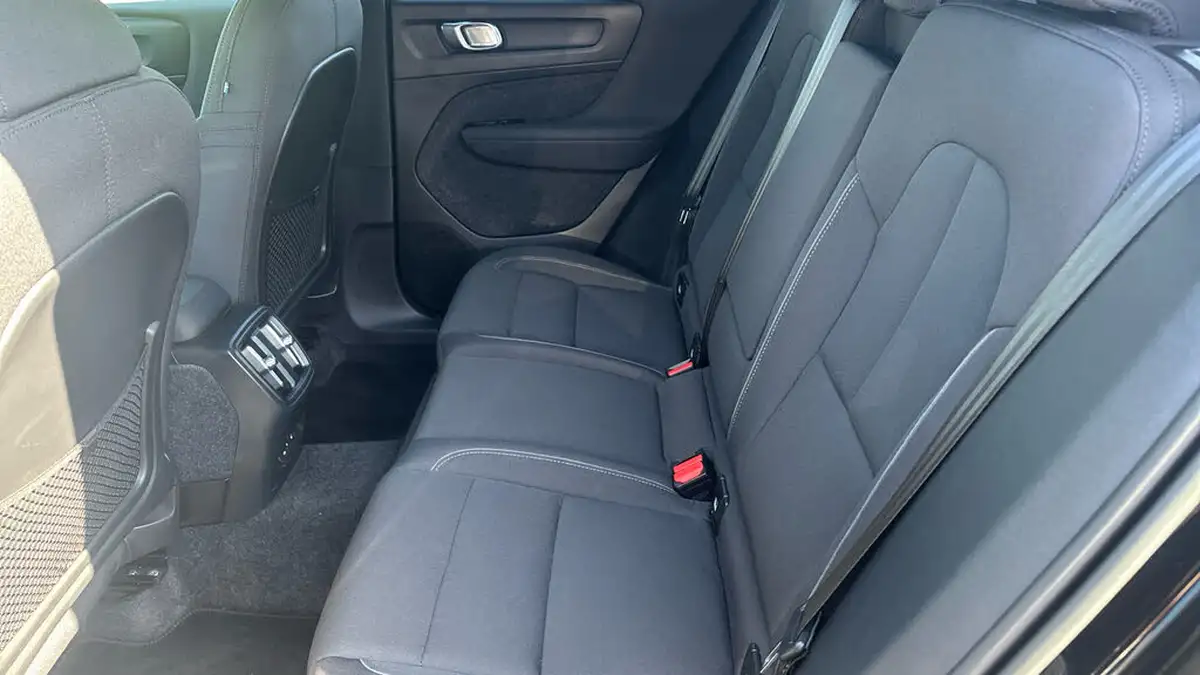 2022-volvo-xc40-e-twin-recharge-plus-big-13