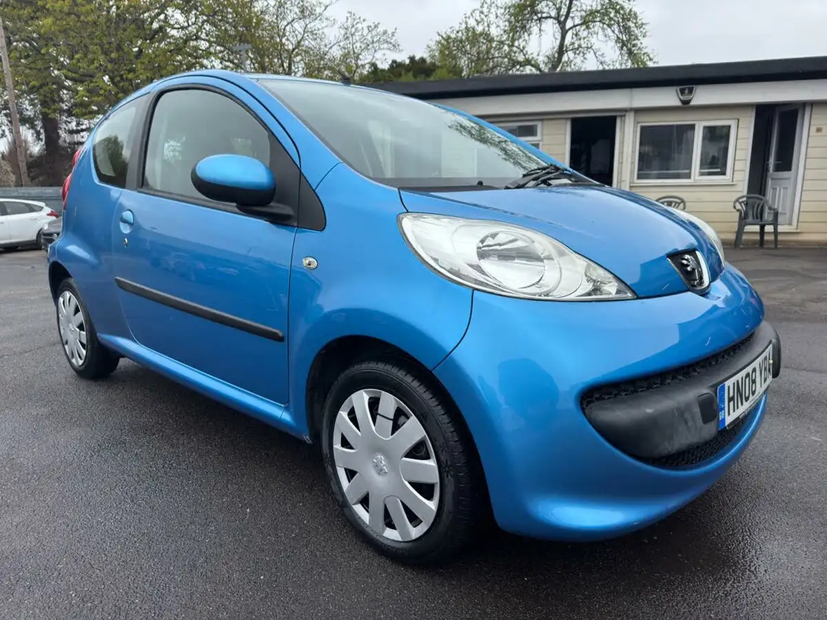 2008-peugeot-107-10-urban-3d-big-14