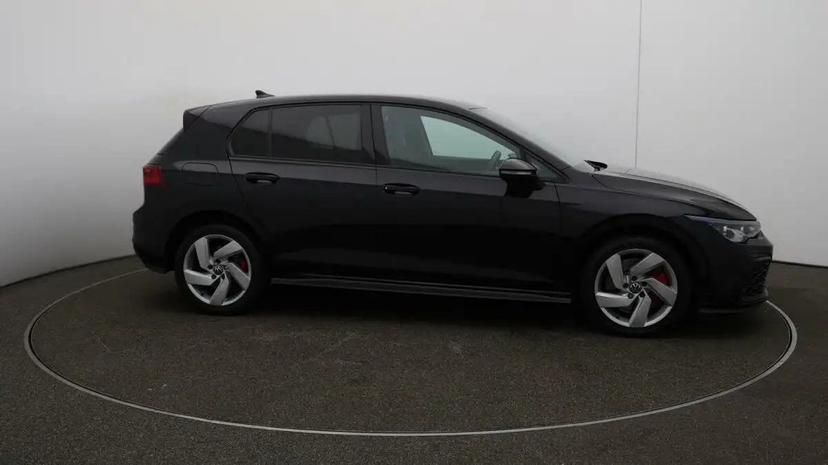 2021-volkswagen-golf-14-tsi-gte-big-41
