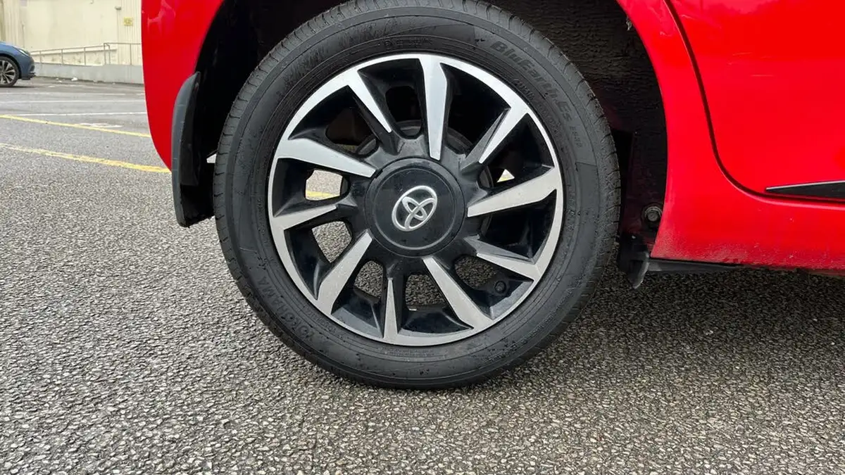 2021-toyota-aygo-10-vvt-i-x-trend-tss-x-shift-big-24