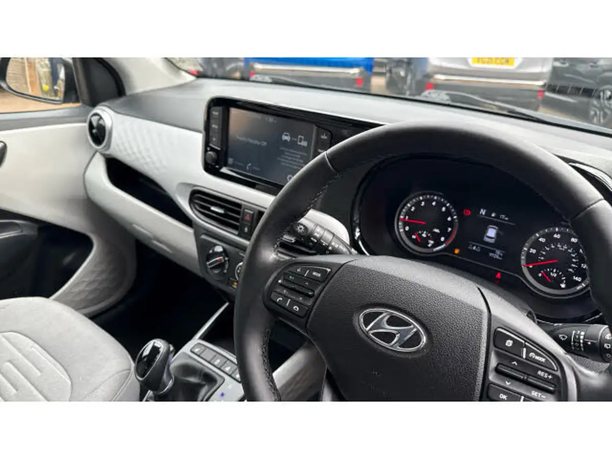 2020-hyundai-i10-10-premium-auto-big-13