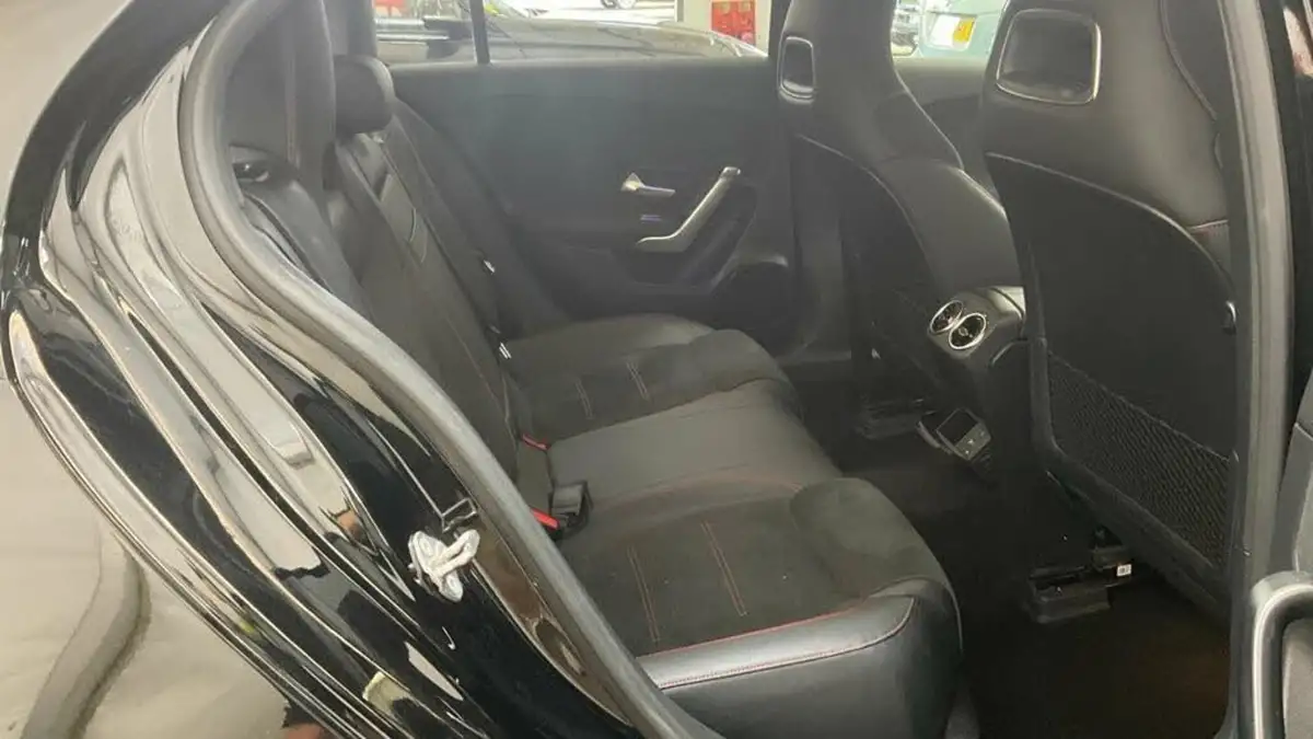 2020-mercedes-benz-a-class-13-a200-amg-line-premium-hatchback-5d-7g-dct-big-24