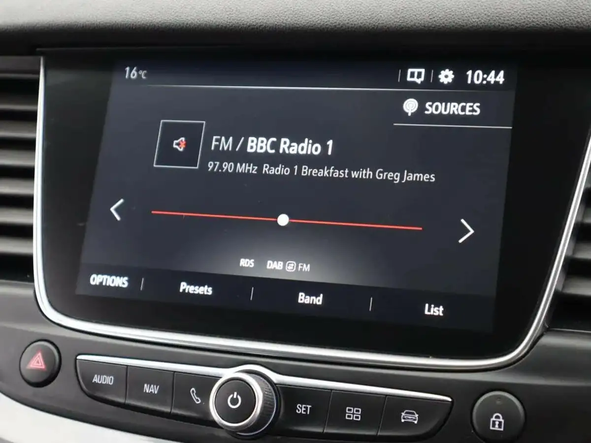 2019-vauxhall-grandland-x-12-sport-nav-auto-big-11