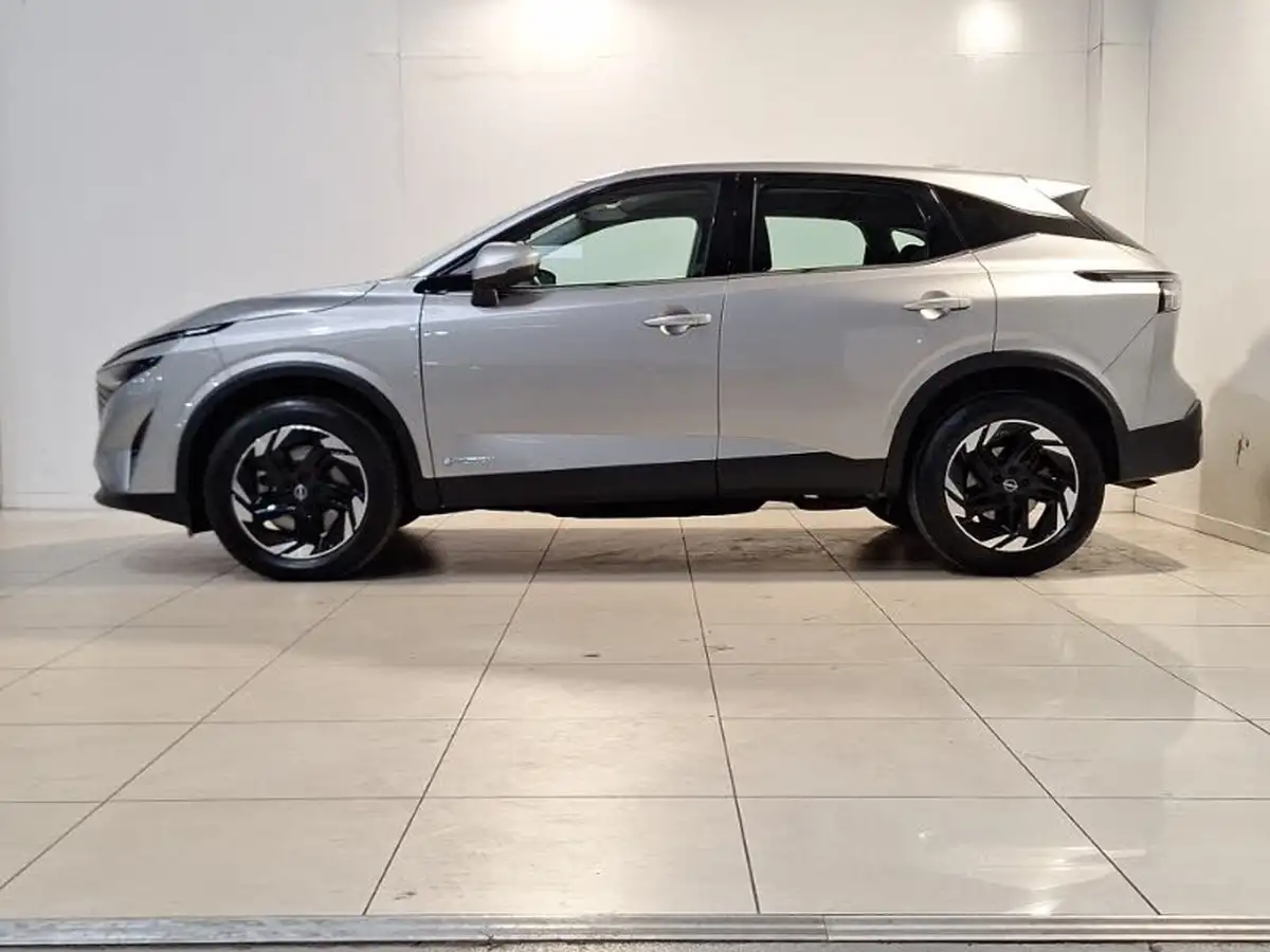 2024-nissan-qashqai-15-acenta-premium-big-3