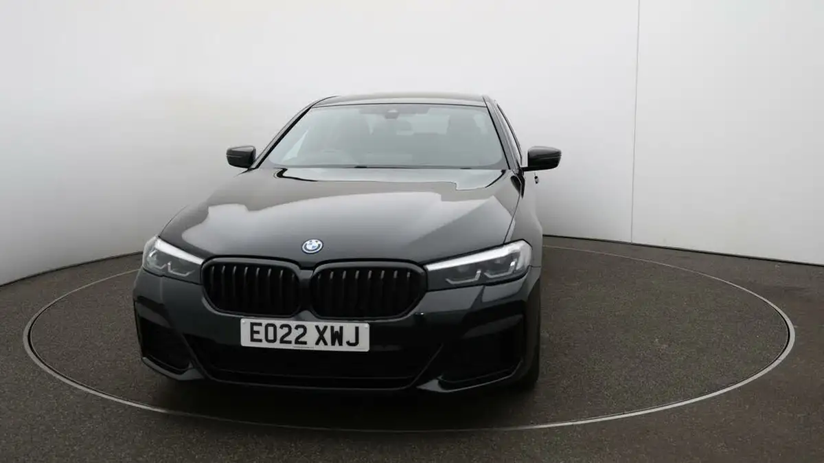 2022-bmw-5-series-20-530e-xdrive-m-sport-saloon-4d-big-33