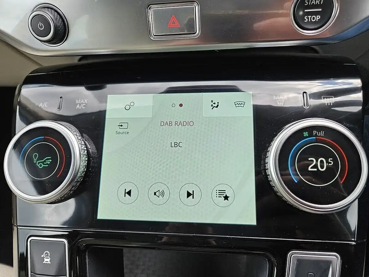 2019-jaguar-i-pace-ev400-se-big-29