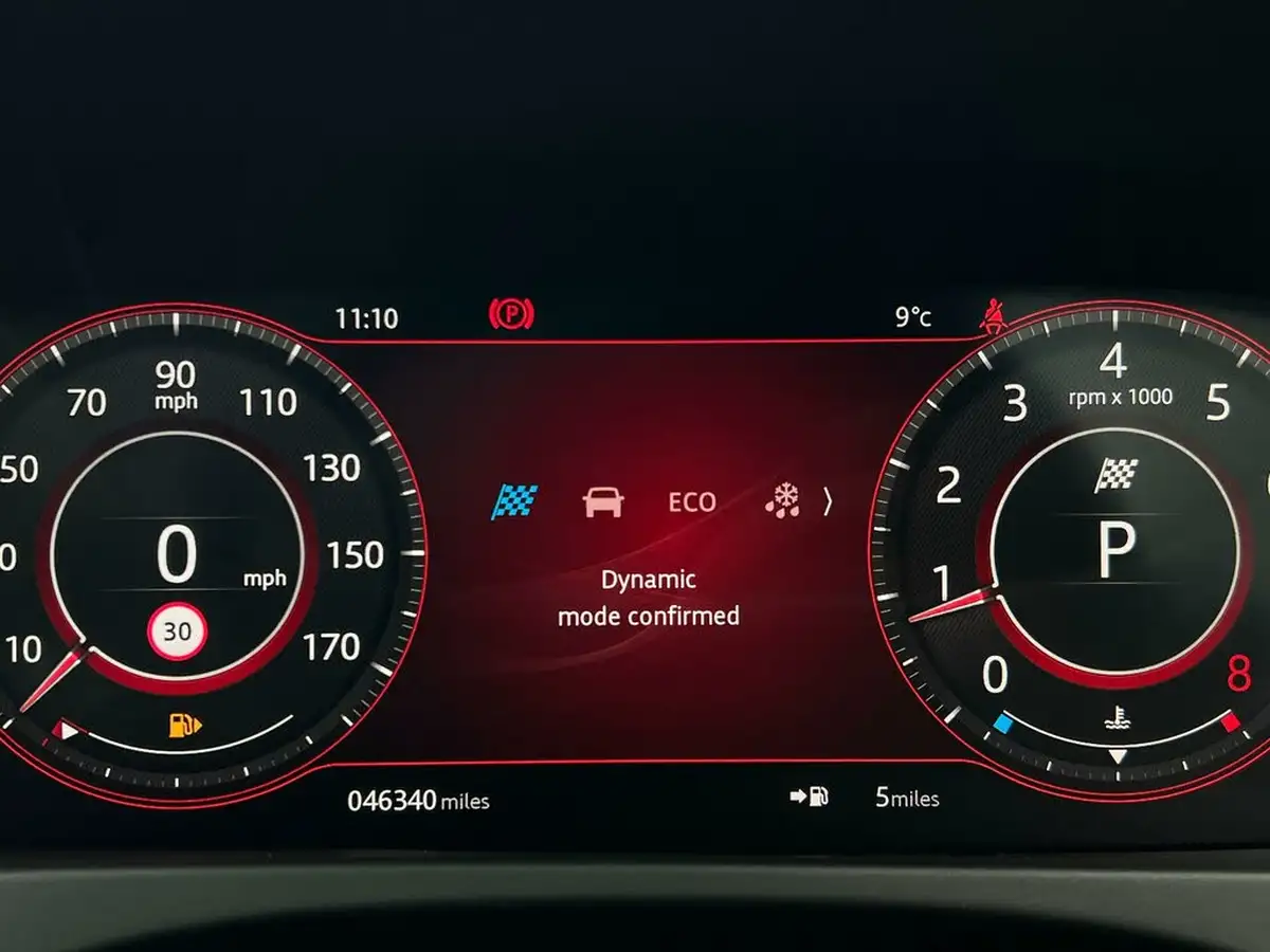 2019-jaguar-f-pace-20i-300-sport-big-30