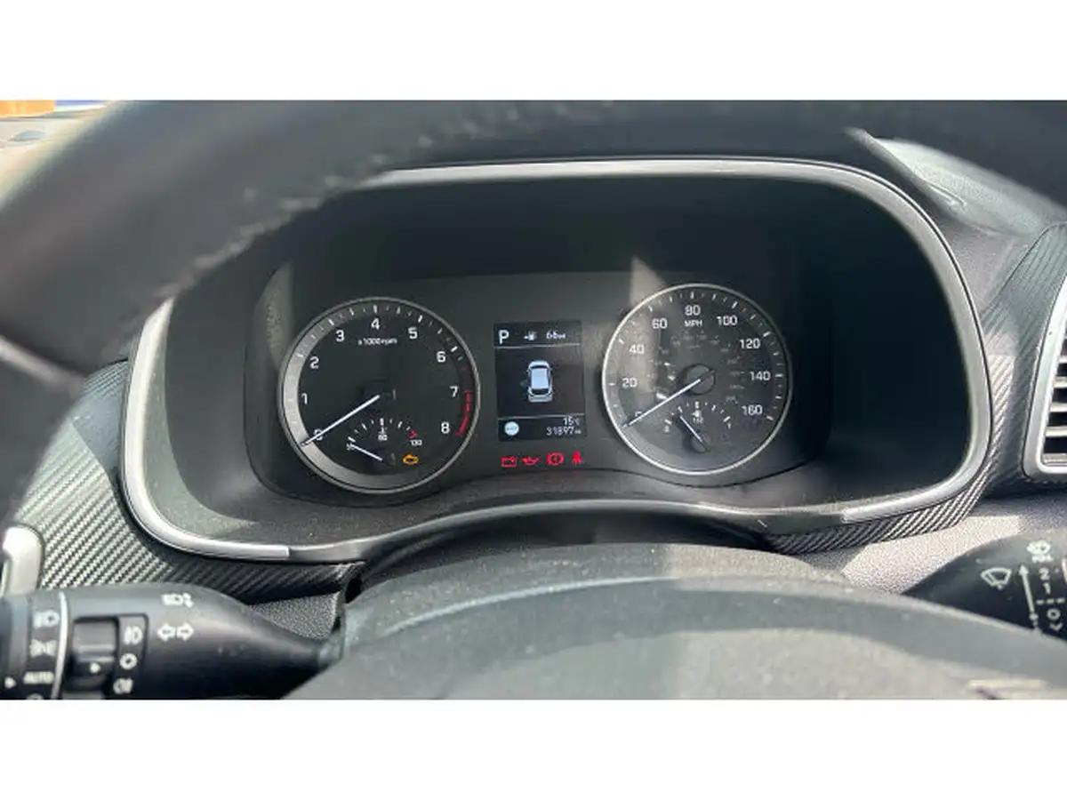 2020-hyundai-tucson-16-t-gdi-se-nav-dct-big-17